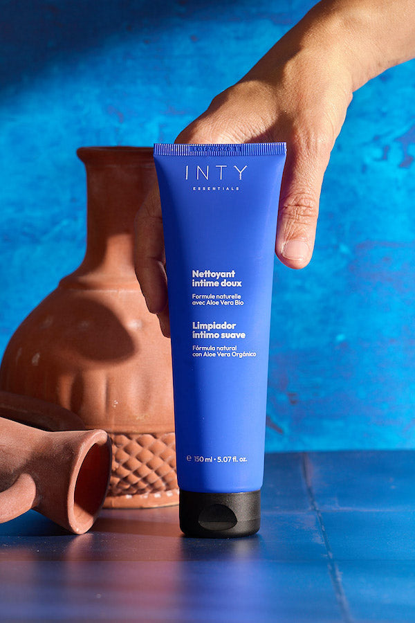 nettoyant intime doux par intyessentials testé excellent avec dermatest